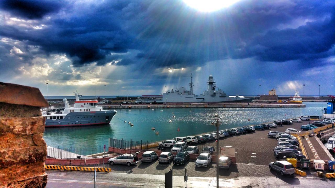 Scirocco Rooms Civitavecchia Eksteriør bilde